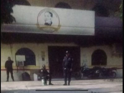 Chiapas: Grupo armado incendia la presidencia municipal de Benemérito de las Américas