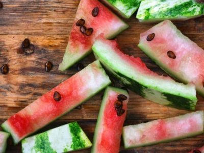 No tires las cáscaras de sandía, podés hacer una receta salada muy fácil que es un verdadero manjar