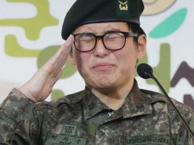 Hallan muerta a transgénero que fue expulsada del Ejército de Corea del Sur