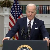 Biden suspende importaciones de gas y petróleo de Rusia por invasión a Ucrania