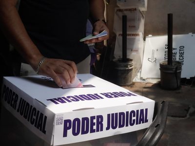 Gobierno de Sheinbaum rechaza informe de la OEA sobre la elección judicial