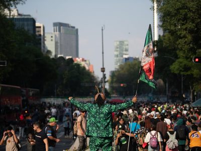 Marchan por el Día Internacional de la Marihuana en CDMX; piden no ser criminalizados