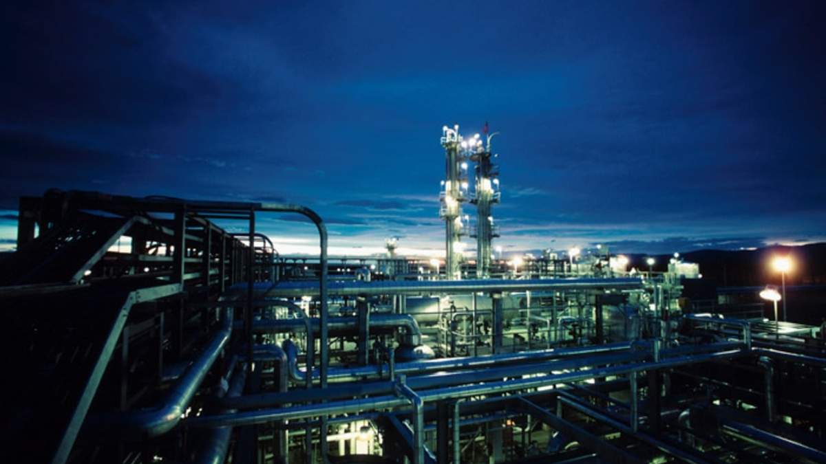 Industria petroquímica. Fuente: (Twitter)