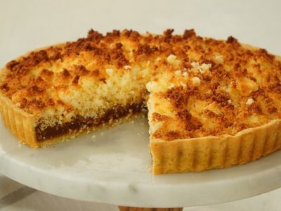 Tarta de coco y dulce de leche sin harinas: una bomba de sabor para acompañar tu próxima merienda con mates
