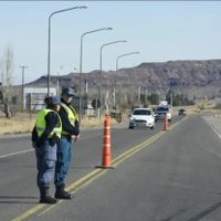 La policía de Neuquén organizó un operativo especial de seguridad vial para el fin de semana