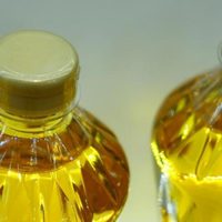 La ANMAT prohibió la comercialización de una marca de aceite de girasol tras una denuncia por falsificación