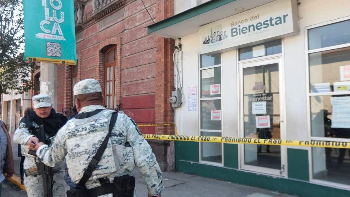 Elementos de la Guardia Nacional acordonaron la sucursal