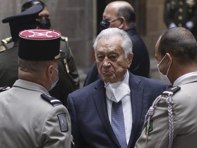 AMLO dijo que no sabe si EU llamará a Bartlett por el caso de "Kiki" Camarena