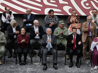 “Dios existe”: AMLO celebra que entregará la banda presidencial a Sheinbaum