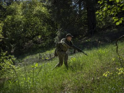 Legisladores rusos aprueban ley para confiscar bienes a quienes "desacrediten" al ejército