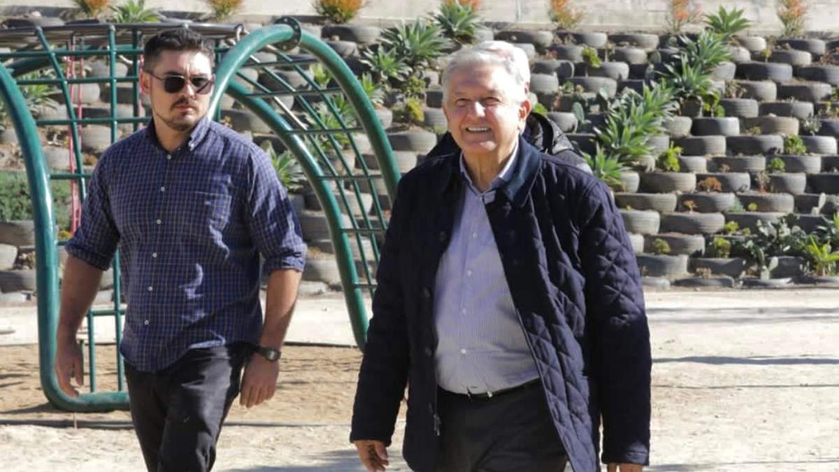 El presidente López Obrador señaló a la pandemia y a los "conservadores"