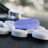 Molnupiravir, el medicamento que elimina el coronavirus en tres días