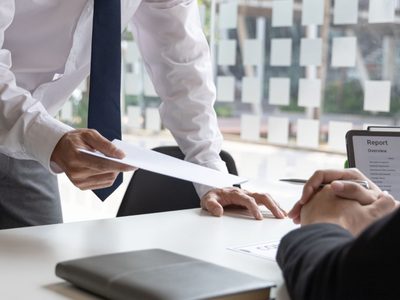 Renuncia silenciosa en México: qué es y cómo detectarla en los centros de trabajo