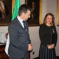 "Renuncian" a diplomática defensora de Humberto Moreira