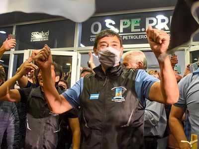 Los petroleros de Santa Cruz felicitaron a Marcelo Rucci por su victoria