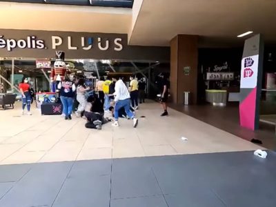 Spider-Man provoca primera batalla... por los boletos en un cine de Cuernavaca (Video)