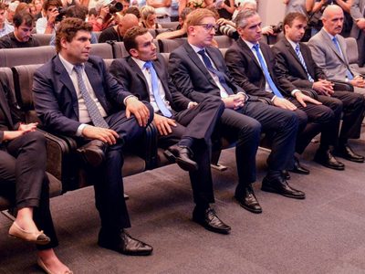 Un representante argentino en el FMI dijo que los acreedores "no van a perder, van a ganar menos"
