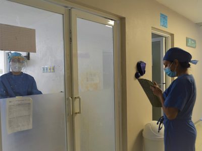Guanajuato registra dos casos de miasis por gusano barrenador en adultos mayores