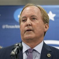 Comienza juicio político a fiscal general de Texas