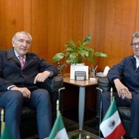 Tras reunirse con Adán Augusto López, Monreal negó que le pidieran retrasar el Plan B