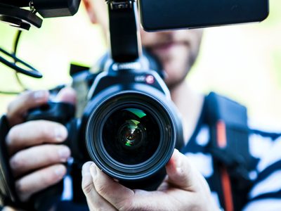 Agresiones a periodistas aumentaron 11% en Italia