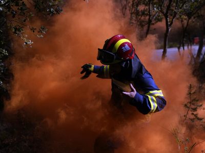 En vísperas del inicio de la temporada de incendios, Grecia busca mejorar su tiempo de respuesta