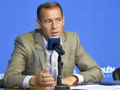Omar Gutiérrez tendrá dos reuniones en Buenos Aires por la Planta Industrial de Agua Pesada