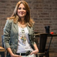 ¡Tiembla Juan Lagarza! Maju Lozano regala una postal en pijama y casi la censuran