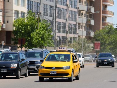 La Policía encontró estupefacientes en el hogar del taxista que hirió a un conductor
