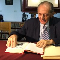 'El tiempo no existe… nosotros somos el tiempo”, Eduardo Lizalde en su 90 aniversario