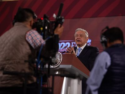 Estos fueron los principales temas de la conferencia mañanera de AMLO del 10 de noviembre (Video)