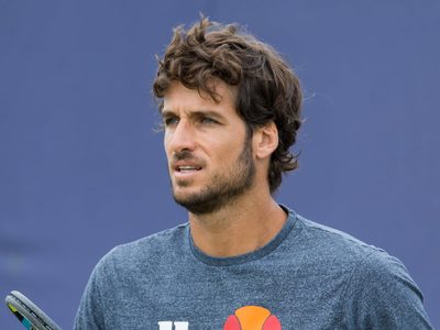 Feliciano López sufrió un pequeño accidente mientras conducía su lujoso auto