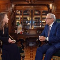 Morena podría correrse hacia el centro cuando deje la Presidencia: AMLO a Inna Afinogenova (Video)