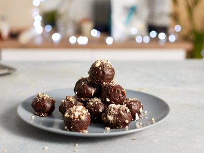 Bombones fit: la receta rápida y con pocos ingredientes para un gustito saludable