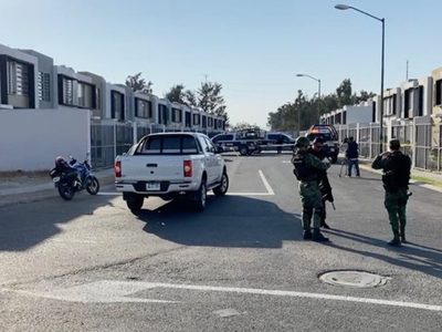 Policías rescatan a cuatro hombres y dos mujeres secuestrados en Tlajomulco