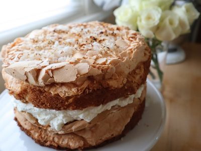 La torta noruega de crujiente merengue, ideal para el postre y con la que quedarás como todo un chef