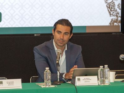 Ernesto D’Alessio arremete contra Ana Guevara y la llama patética