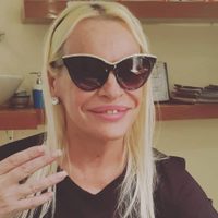Silvia Süller y una propuesta virtual para generar dinero sin salir de su casa