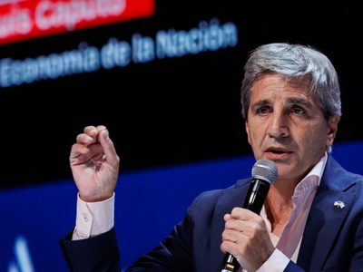 El Gobierno afina su estrategia para sostener el superávit y cumplir con el FMI