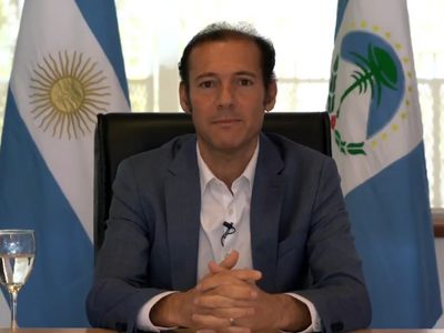 Omar Gutiérrez anunció la construcción de una red de fibra óptica
