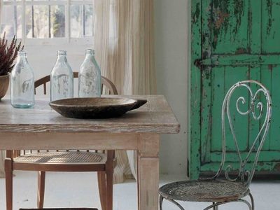 Tres claves para quedarte con los muebles que heredaste de casa de la abuela y lograr una decoración vintage con estilo
