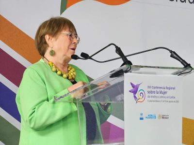 Bachelet advierte sobre el “gran riesgo” de retroceso en los derechos de las mujeres