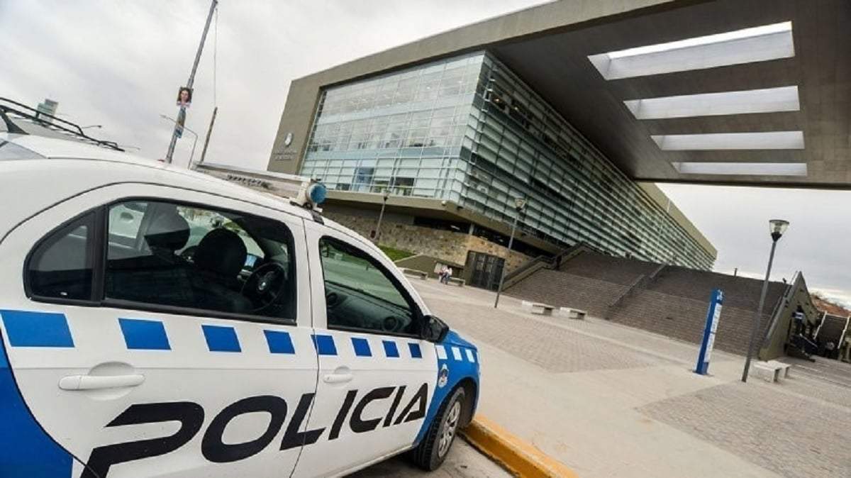 Acceso a la Ciudad Judicial de Neuquén. Fuente (X)
