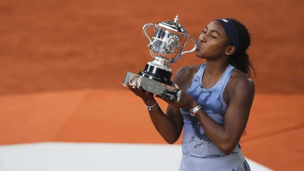 Coco Gauff vence a Aryna Sabalenka para ganar su primer título de Roland Garros