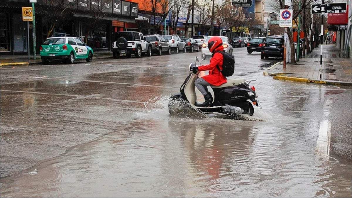 El alerta del SMN advierte por lluvias intensas en todo el territorio de la provincia de Neuquén. Fuente: (Facebook)