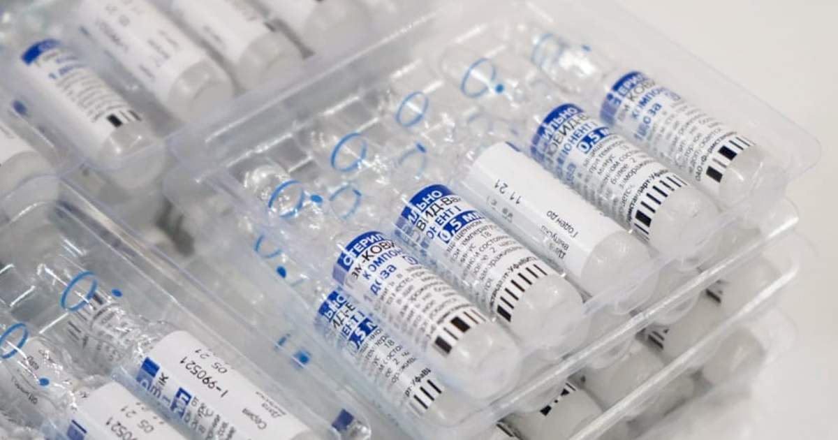 Dosis de la vacuna contra el coronavirus Sputnik V. Fuente: (Twitter)