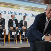 En la cumbre de gobernadores patagónicos, Figueroa aseguró que buscan generar soluciones