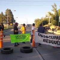 Neuquén y Cipolletti: terminó el piquete de desocupados de la UOCRA