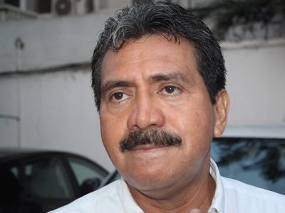 Alcalde morenista en Tabasco solicita licencia de 30 días por intervención quirúrgica