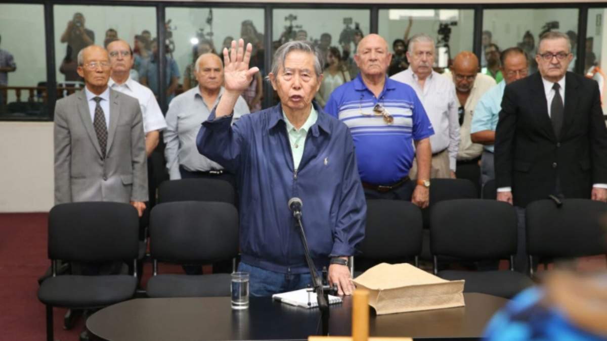 El exmandatario peruano, Alberto Fujimori, actualmente cumple condena de 25 años. Fuente: (Twitter)
